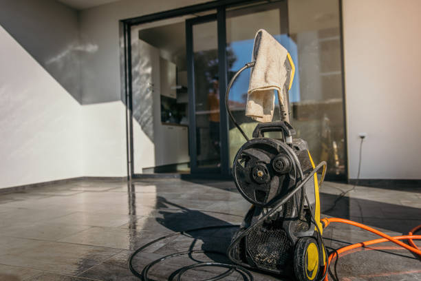 Best Parking Lot and Garage Cleaning  in Elfers, FL